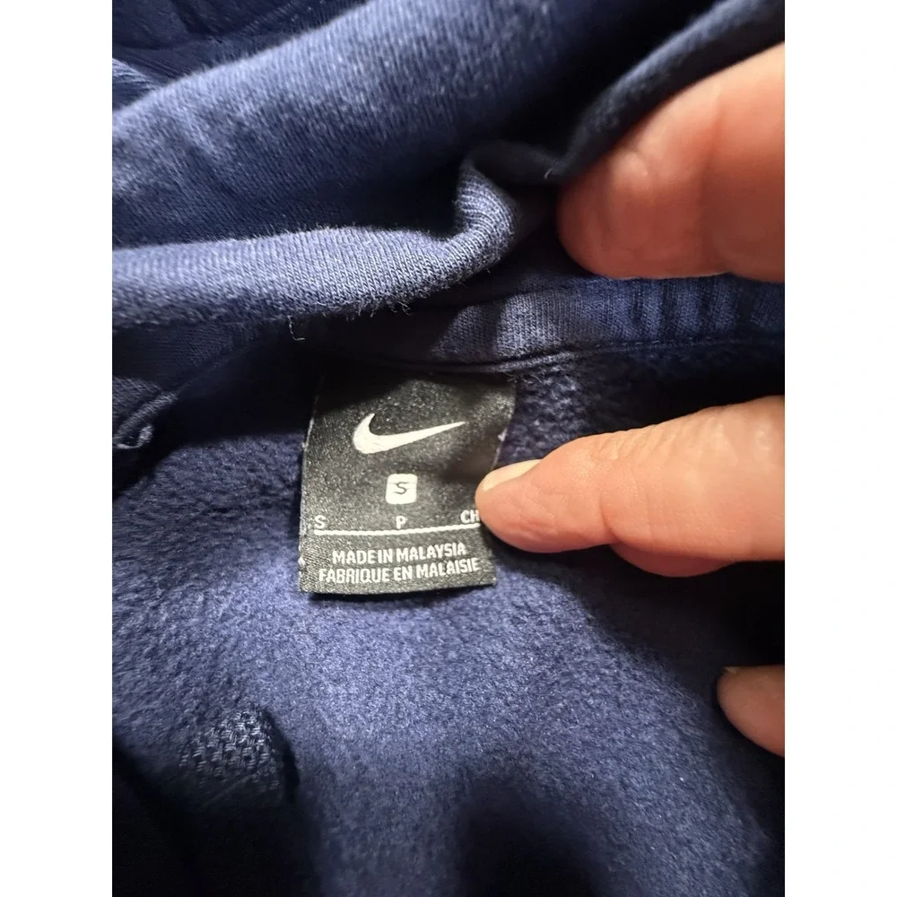 Nike boys blue